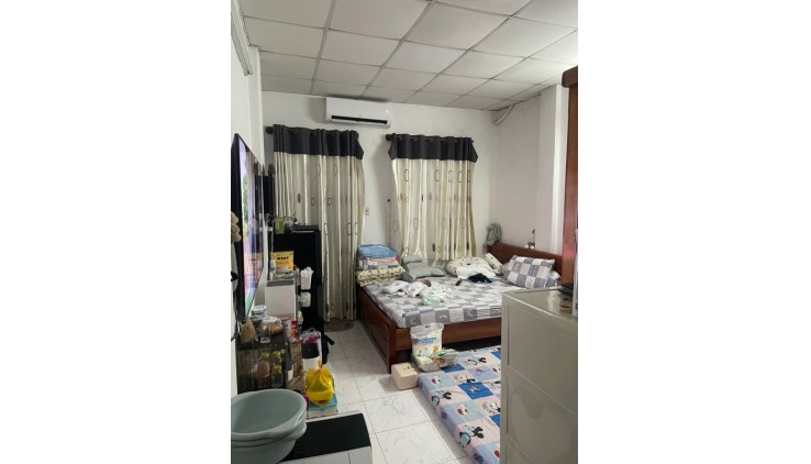 Bán nhà riêng ngang 3,5m Âu Dương Lân 2 tầng  phường 3 quận 8 giá 6,4 tỷ